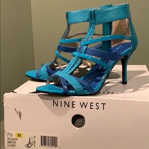Nine West Gamestero aqua size 7.5M sandal